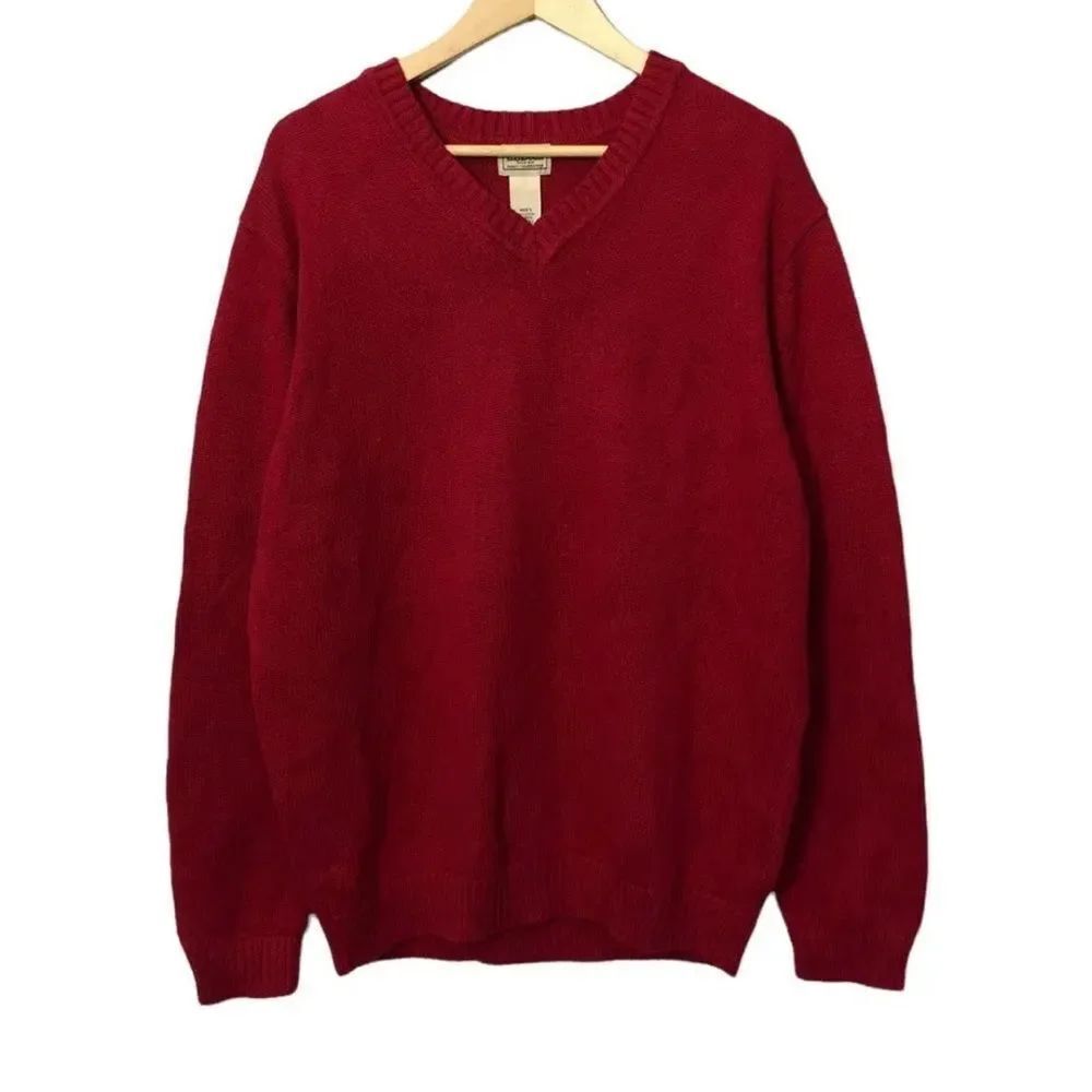 L.L. Bean vintage Men's Deep Red V-Neck Sweater